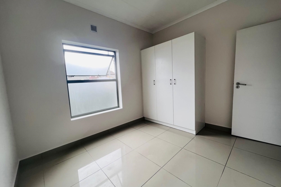 3 Bedroom Property for Sale in Edgemead Western Cape